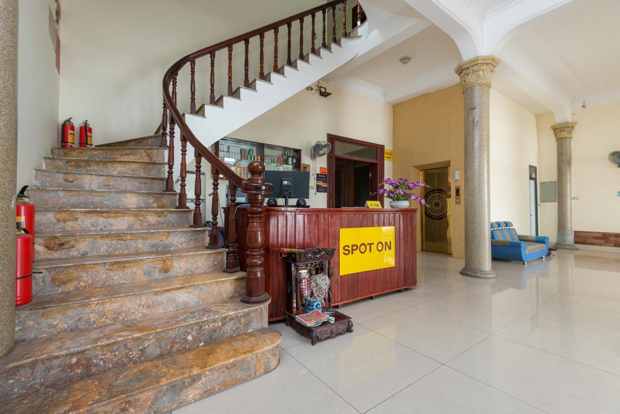Chikoo Homestay Spot-On Ханой Екстериор снимка