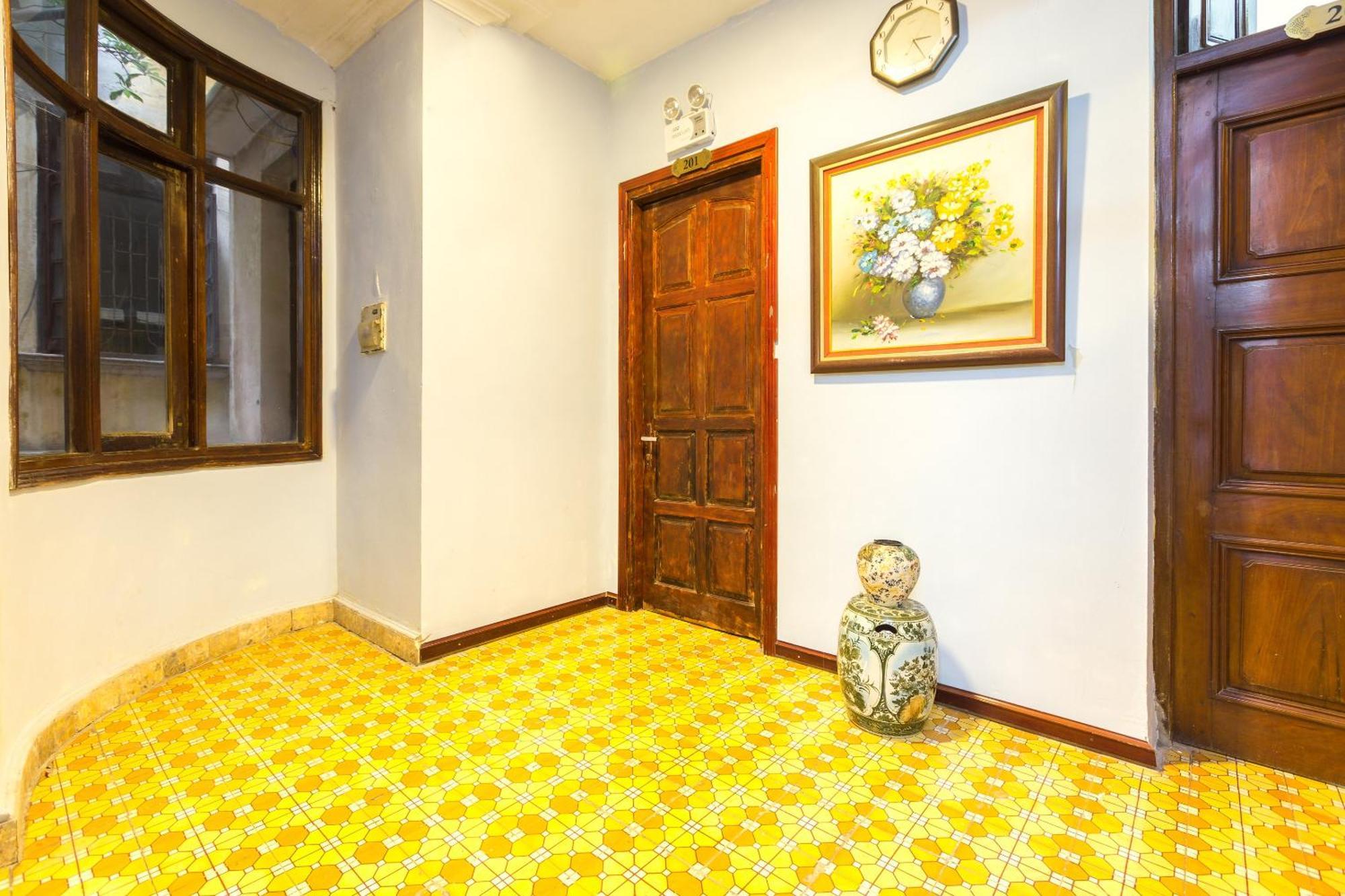 Chikoo Homestay Spot-On Ханой Екстериор снимка