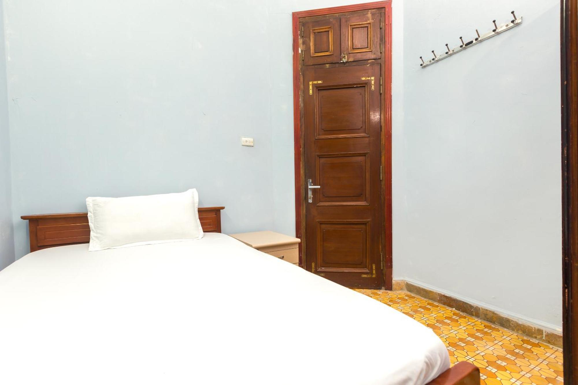 Chikoo Homestay Spot-On Ханой Екстериор снимка